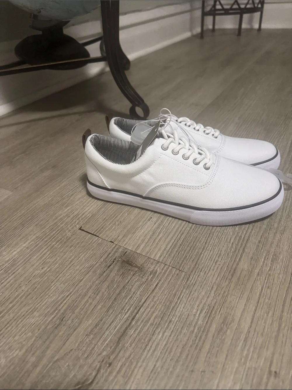 Goodfellow & Co clean low